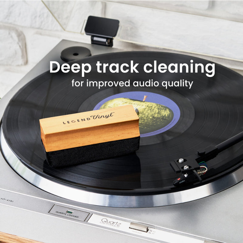 Legend Vinyl Velvet Vinyl Dust Brush Lifestyle 01