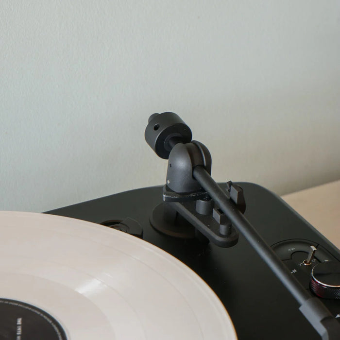 Steepletone Mayfair Fully Automatic Bluetooth Record Player with Built-In Speakers