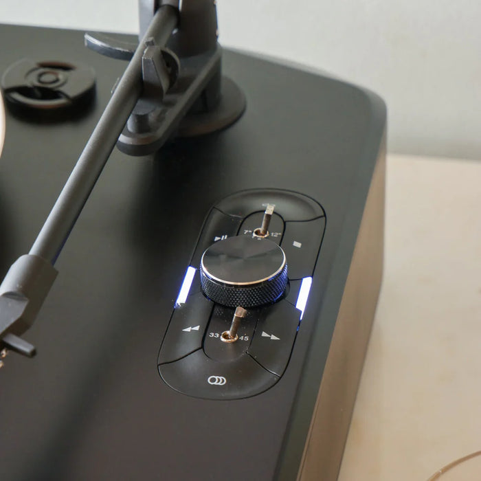 Steepletone Mayfair Fully Automatic Bluetooth Record Player with Built-In Speakers